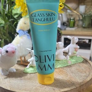 Shine Muscat Cleansing Foam - Teal & Yellow